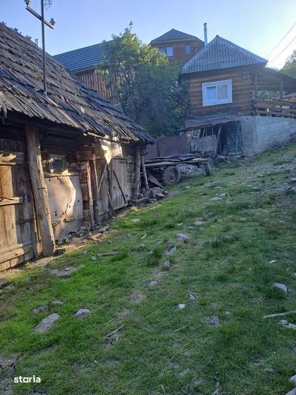 Teren de 900 mp, în Budești