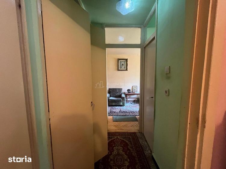 Apartament cu 2 camere semidecomandat în Central