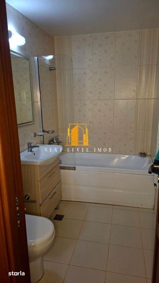 Apartament cu 3 camere decomandat în Găvana