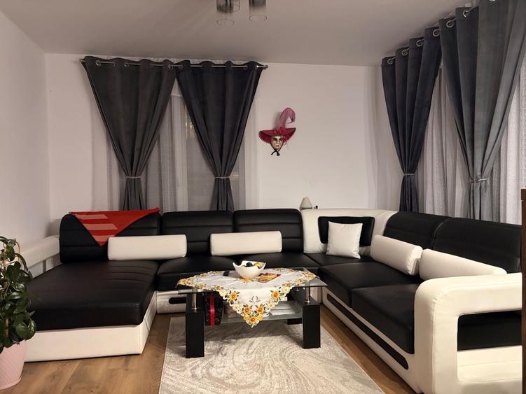Apartament cu 2 camere decomandat în Florești