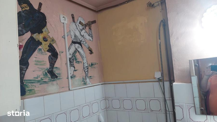 Apartament cu 3 camere decomandat în Ștrand