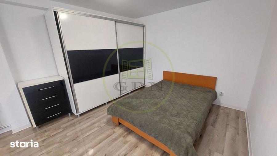 Garsonieră decomandată, mobilată în Sărari