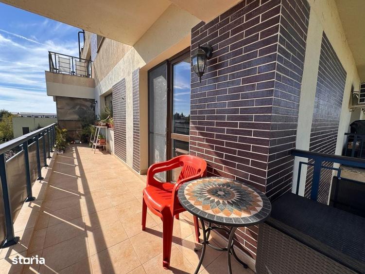 Apartament cu 3 camere semidecomandat în Ostratu