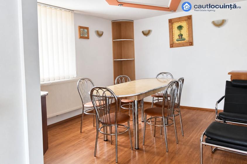 Casă cu 5 camere cu Teren 235 Mp în Curtea de Argeș