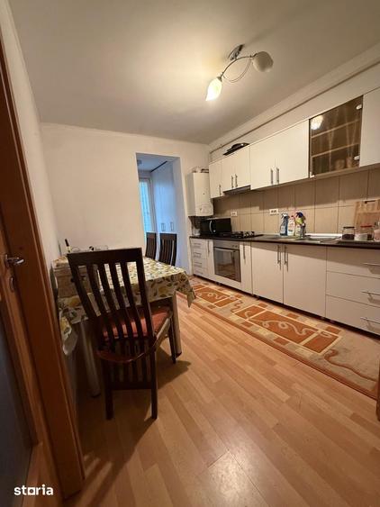 Inchiriez apartament 2 camere cu curte Flore?ti, Str. Eroilor 350 - 3