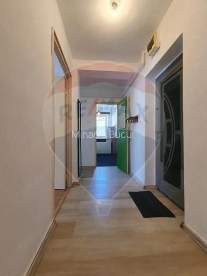 Apartament cu 2 camere, Et.4 Apartament cu 2 camere, Et.4