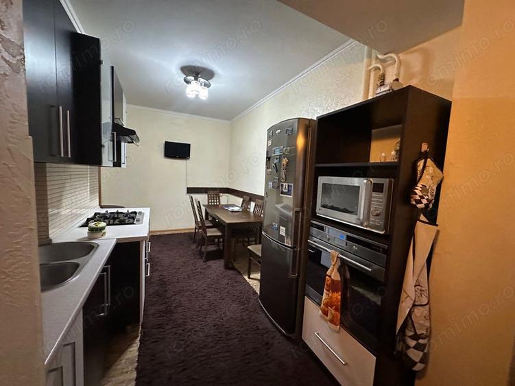 Propun spre inchiriere apartament cu 2 camere in zona Timpuri noi - 4