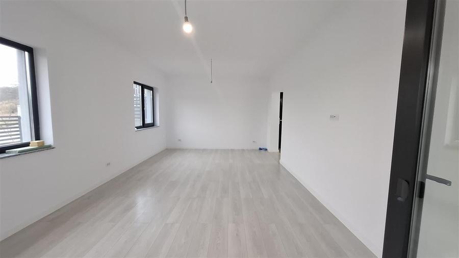 Intabulata!Casa REDIU,4 camere,2 bai,Beci,Teren 400mp,Asfalt,0% Comision - 10