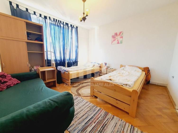 Casa individuala | De vanzare | 250 mp | 7 camere | Cetate - 5