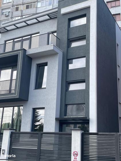 Inchiriez spatii birouri. 90m2- 100m2- 180m2 - 8