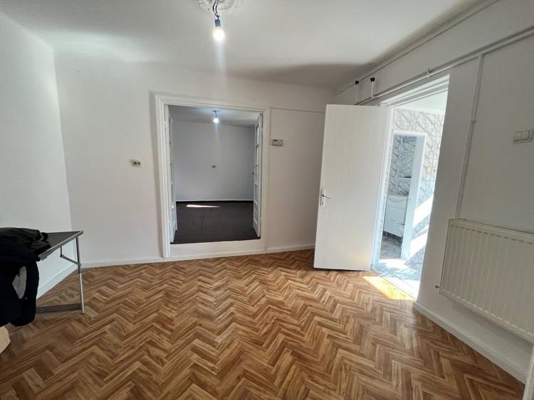 Iancului- casa singur curte, pretabil comercial, birouri, - 16