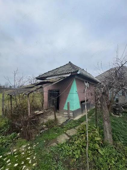 Casa 60 mp, teren 7 ari, baie renovata, Bozanta Mica - 10