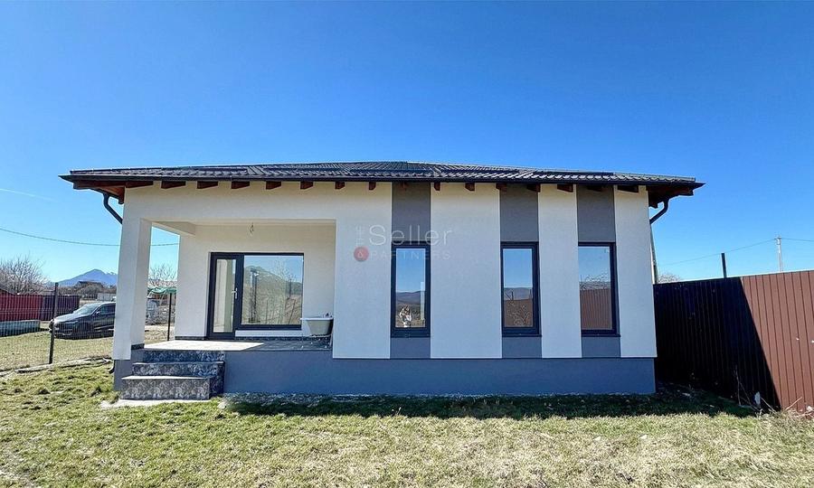 Curte Generoasa Compartimentare Practica - 9