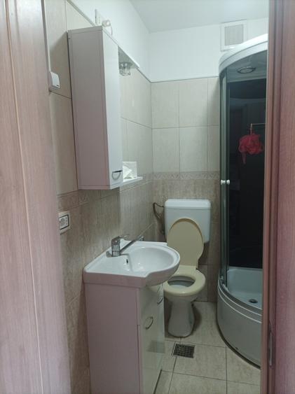 Basarab, Titulescu, 1 Mai - 11