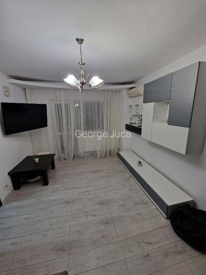 Proprietar- Apartament 4 camere, centrala termica, Teiul Doamnei