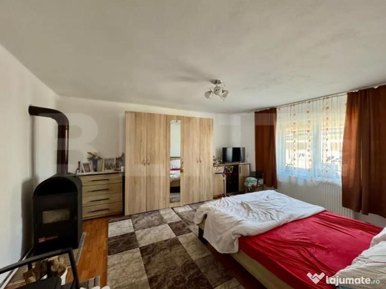 Casa de vanzare, cu 5 camere, 138 mp, zona Simeria - 12