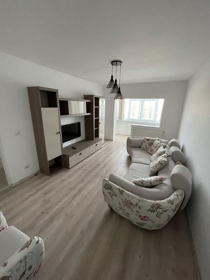 Inchiriez apartament 2 camere - 3