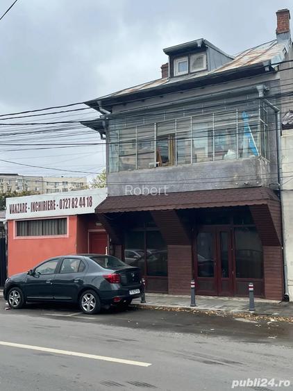 Vand vila spatiu comercial