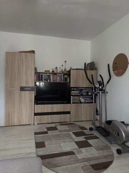 inchiriere apartament buftea 450 negociabil - 1