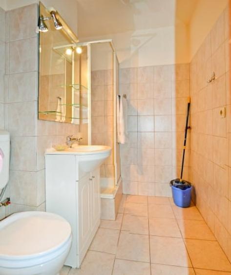 1 MAI/Domenii/Apartament cu 3 camere/' - 3