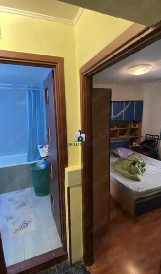 Vanzare Apartament 4 Camere Decomandat Sos.Oltenitei - 1