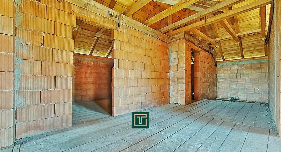 Casă la roșu cu 5 camere în Aluniș, județul Arad – ideală pentru o familie! - 7