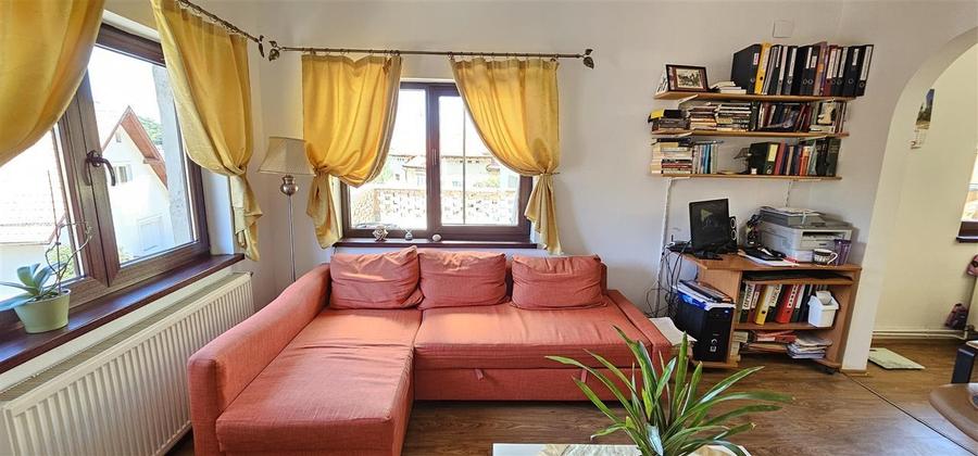 Casa cu curte Schei - 4