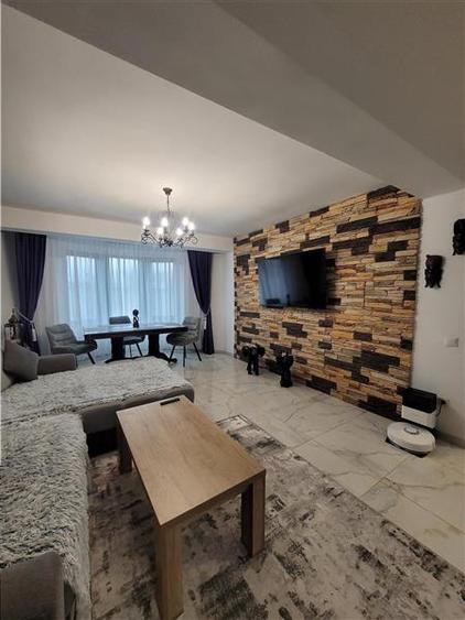 Vila P+1E, 2 Apartamente, Acces Separat, Plus Curte 249mp - 1