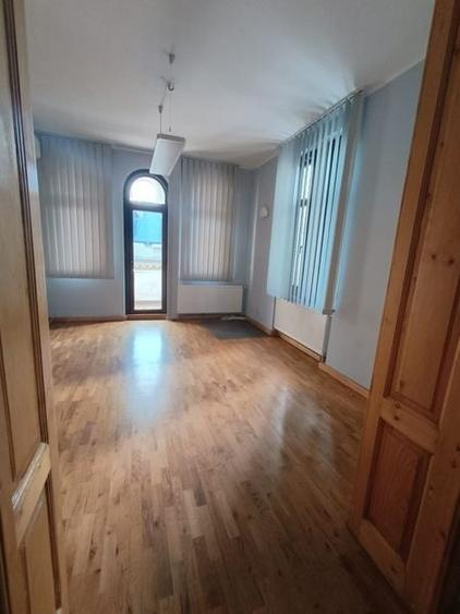 Apartament in vila de inchiriat - 2