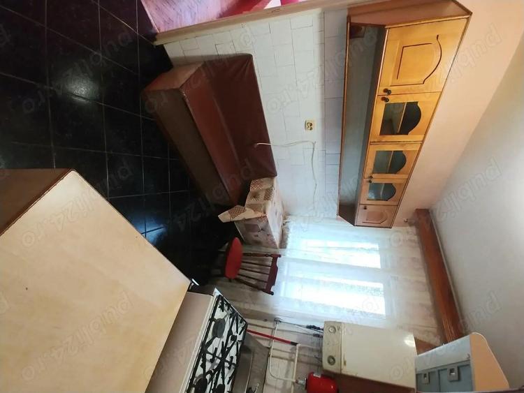 Proprietar, inchiriez apartament cu 2 camere decomandat in Deva, suprafata 55m2 - 5