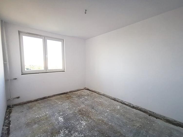 Vanzare 3 cam Obor, Masina de Paine, proaspat zugravit, loc parcare - 11