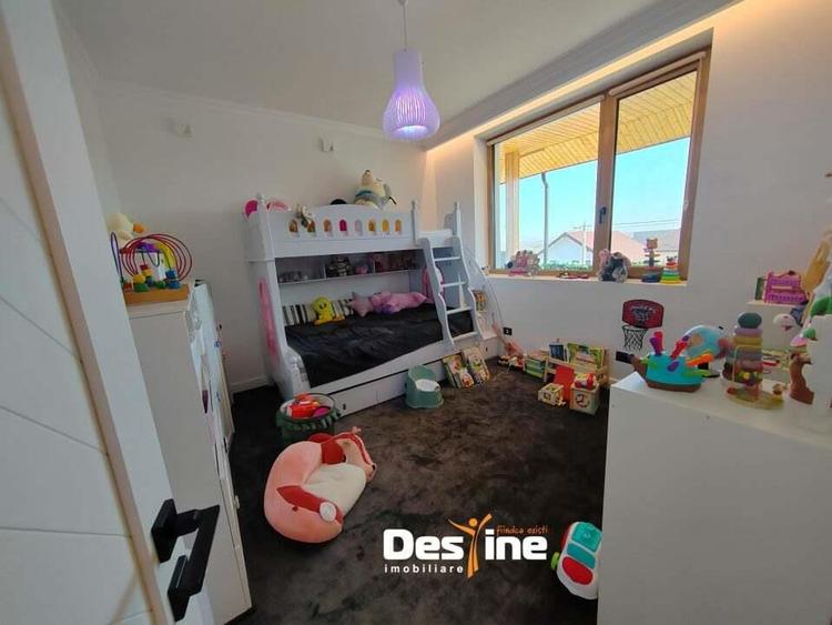 CORNESTI - Casa moderna P+1+POD, Clasa A, 196.5 mp + 500 mp teren - 13