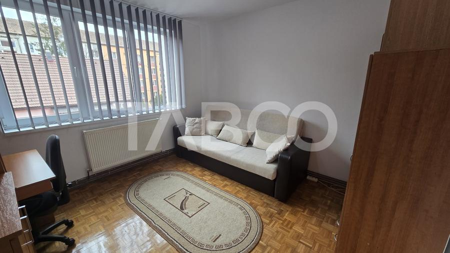 Apartament mobilat utilat 2 camere 55 mpu balcon zona Mihai Viteazul - 1