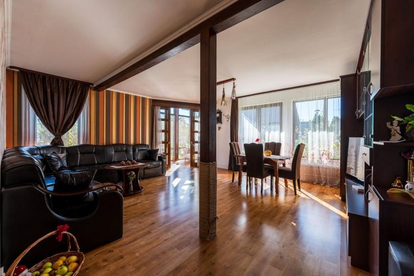 De vanzare stil de viata exclusivist in casa de lemn tip canadian - Primaverii - 10