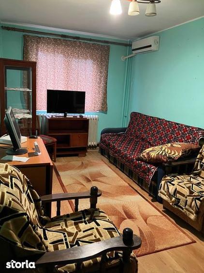 Pers fizica vand apartament 2 camere Podu Ros - 1