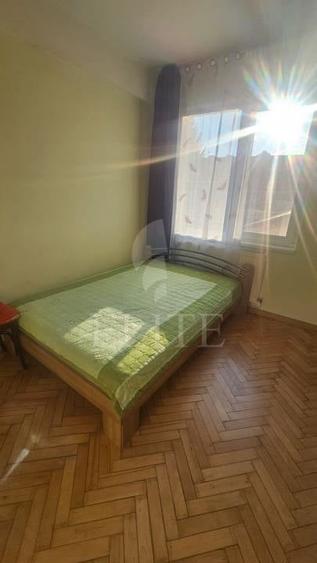 Apartament o camera &icirc;n zona HOREA - 4