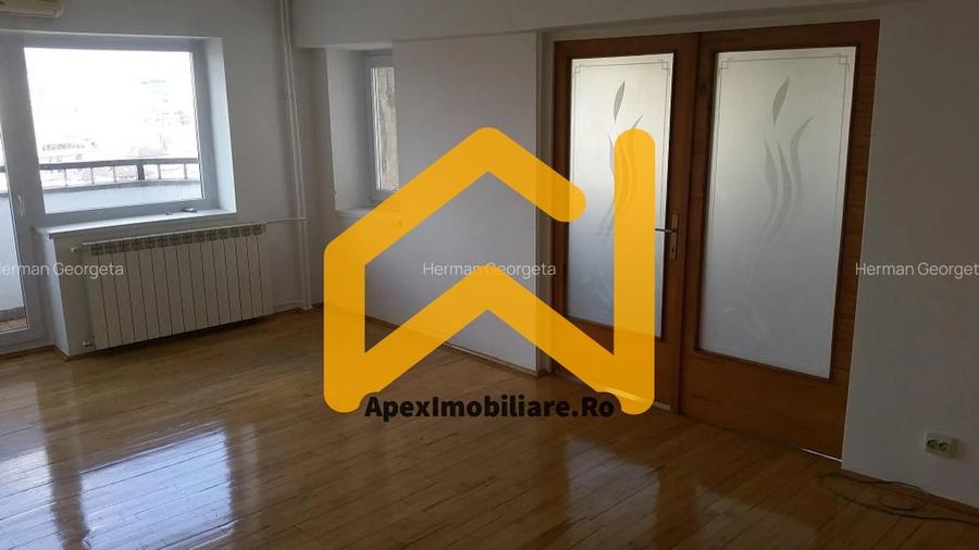 Bd Unirii, Alba Iulia | Duplex 4 Camere pentru birouri | 3 Terase - 1