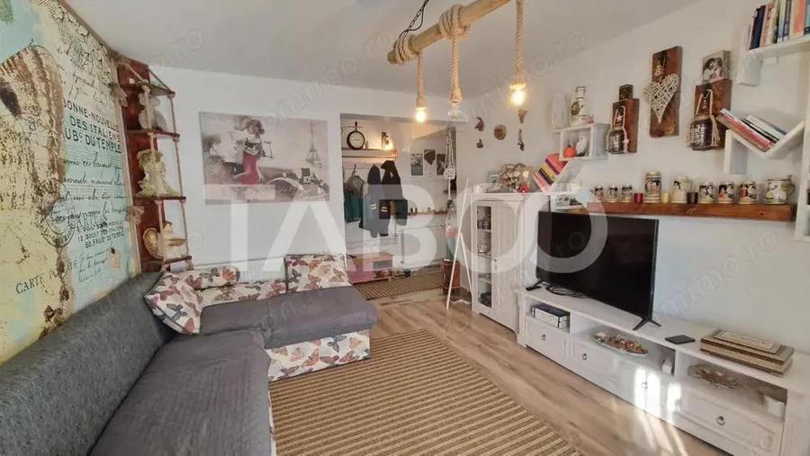 Apartament de vanzare 2 camere pod depozitare parcare si 2 balcoane - 13