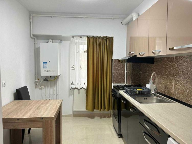 Inchiriez apartament cu 2 camere ultracentral in Turda (58 m2) - 1