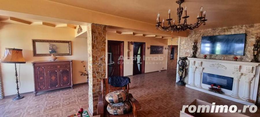 Casa pe sol, teren : 1460 mp - zona Spitalului Municipal - Bariera - 6