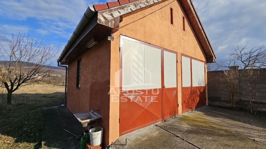 Vila de vanzare in Ghioroc - 4