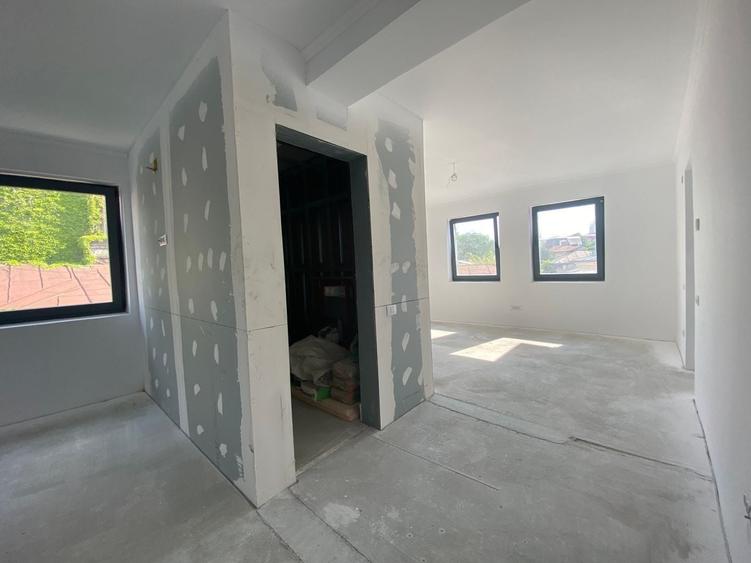 Vila NOUA cu arhitectura Interbelica | Piata Victoriei - 9