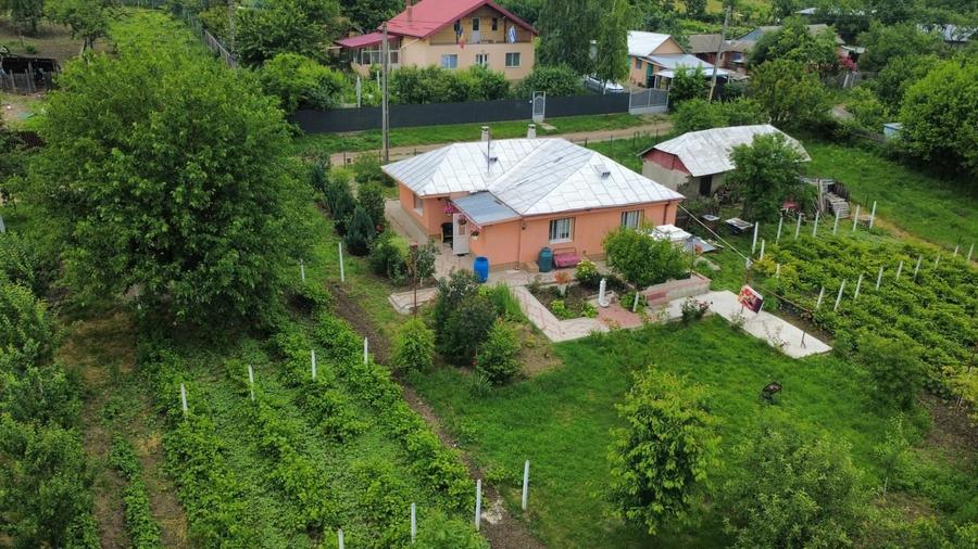 Casă cu 3 camere în Obrijeni