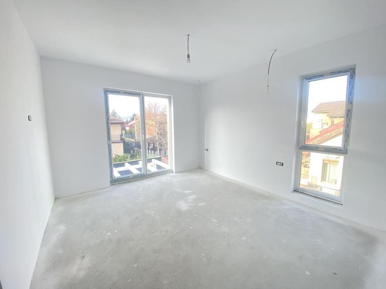 Comision 0%, Jumatate De Duplex, 5 Camere, 3 Bai, 151mp, Dumbravita - 13