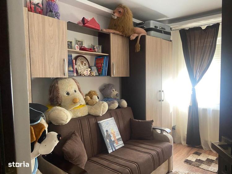 Apartament cu 4 camere, decomandat, parter, 87.45 mp, zona 1 Mai - 2