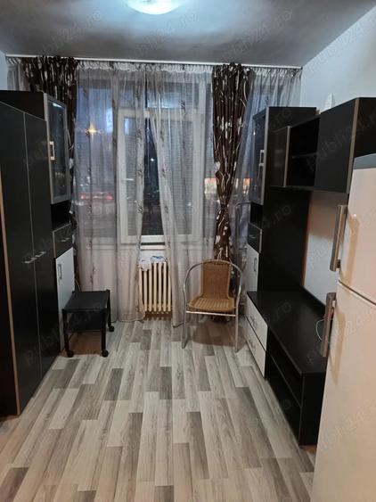 Vanzare camera de camin - 1