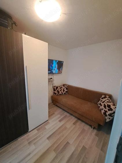 Vand apartament cu doua camere in zona Gradi?te - 1