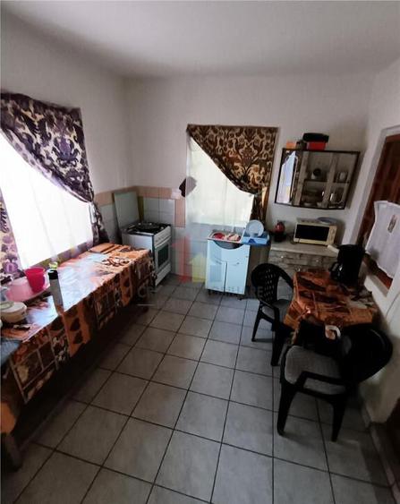 Casa de vacanta, Cazasu cu suprafata generoasa teren 824mp - 3