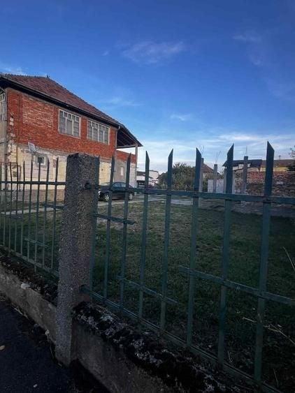 BRASADAS vinde casa in zona 14 Mai. - 2