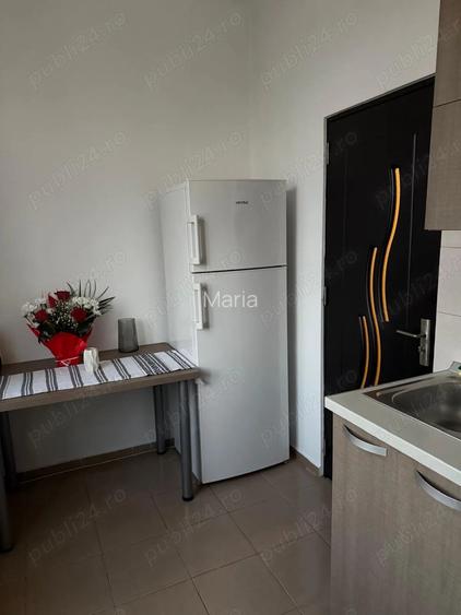 Proprietar vand apartament in centrul ora?ului Bacau!